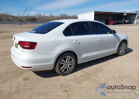2017 Volkswagen Jetta 1.4T S z USA, uszkodzony, nr VIN 3VW2B7AJ2HM226341
